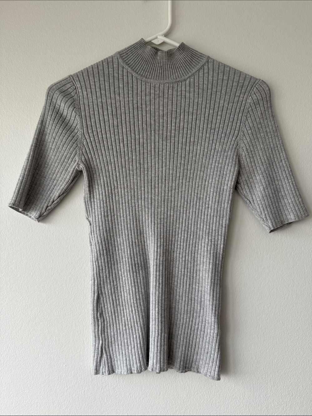 Madison Grey Ribbed Short-Sleeve Turtleneck Sweater